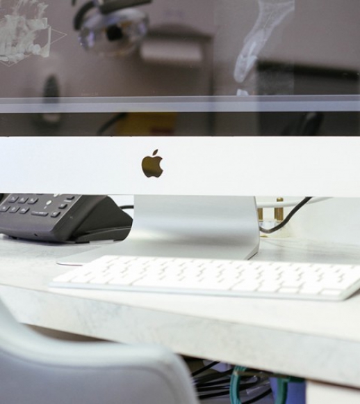 Dr Johan Hartshorne Dentist based at Intercare Medical Centre